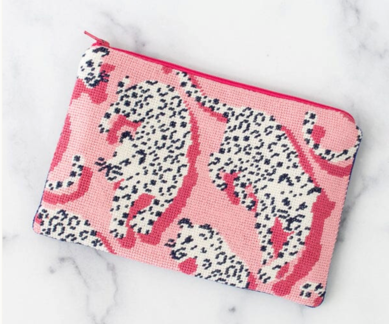 LEOPARD CLUTCH